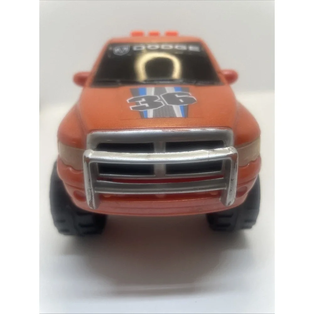 Road Rippers 1997 Dodge Ram 1500 Pickup Truck  Diecast Toy Vehicle ORANGE‎
